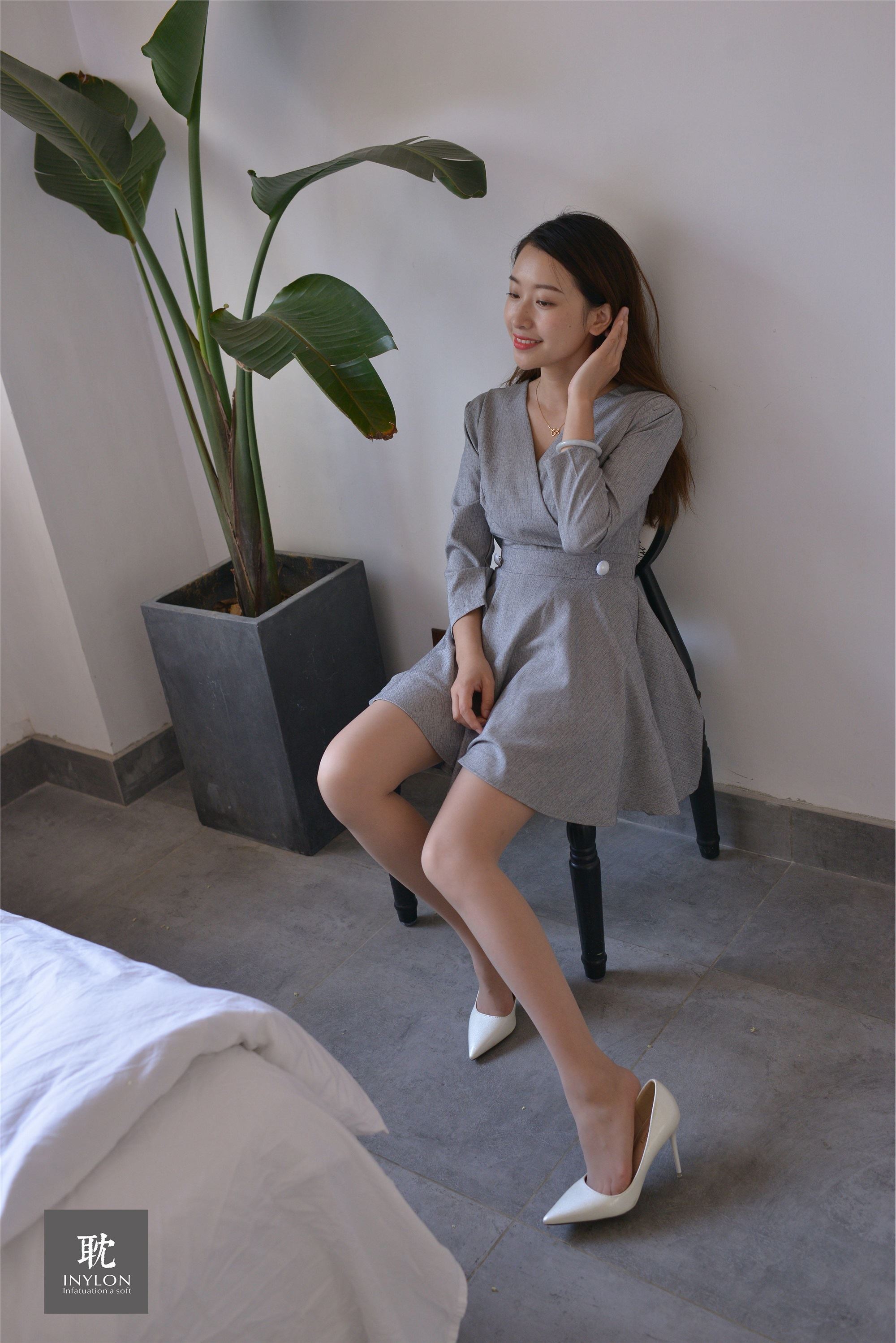 IESS异思趣向《普惠集232》- 模特：小婕《安静的小婕1》